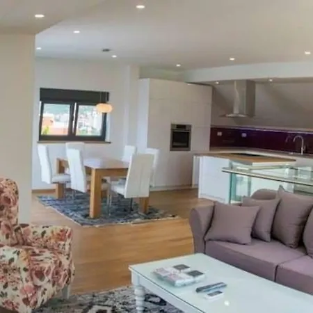 Luxury And Designed Penthouse Bricks 1 With 2 Balcony Apartamento Saraievo
