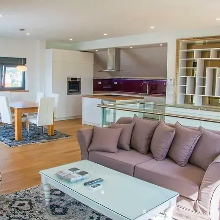 Luxury And Designed Penthouse Bricks 1 With 2 Balcony Apartamento Saraievo